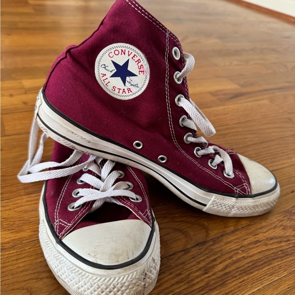 Converse All Star Burgundy High Tops - Picture 2 of 8